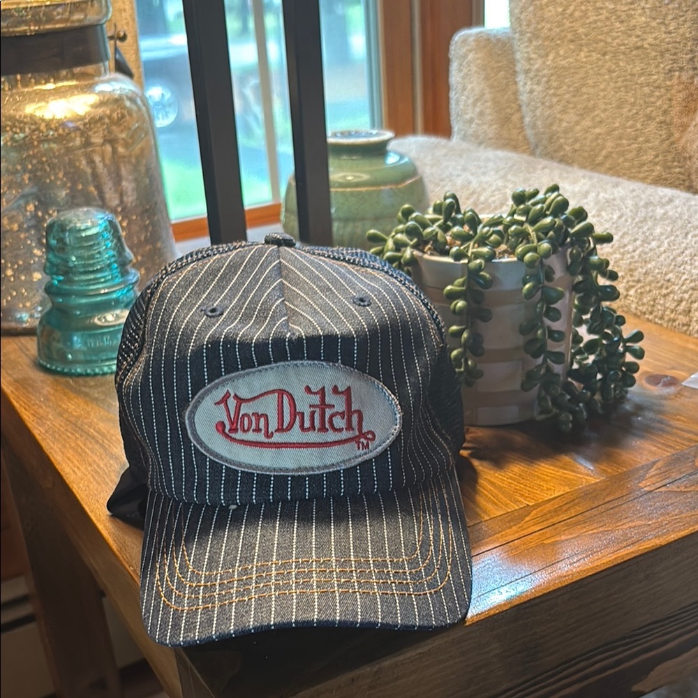 Von Dutch Black and White Pinstripe Hat
